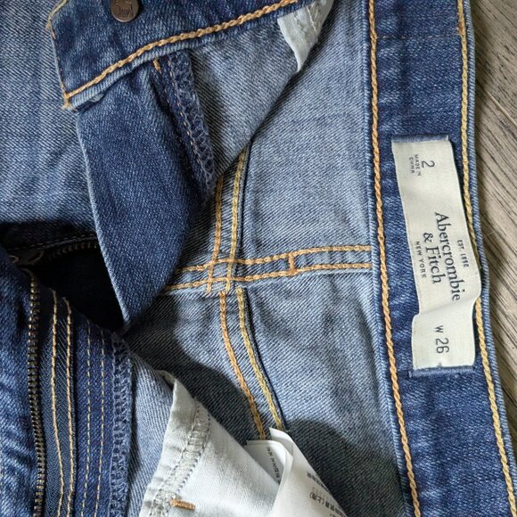 Jean shorts - Picture 3 of 4